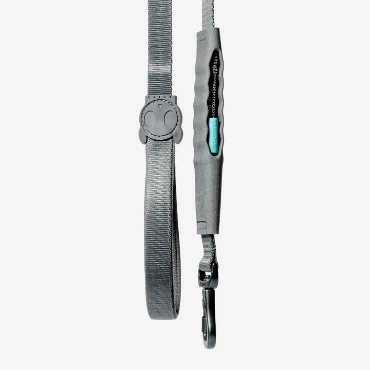 Carbon | Air Leash