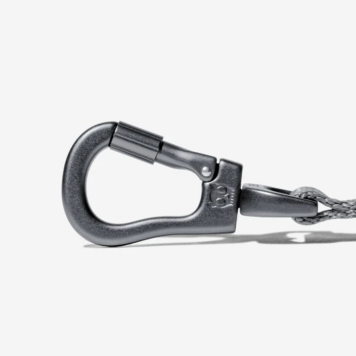 Carbon | Air Leash