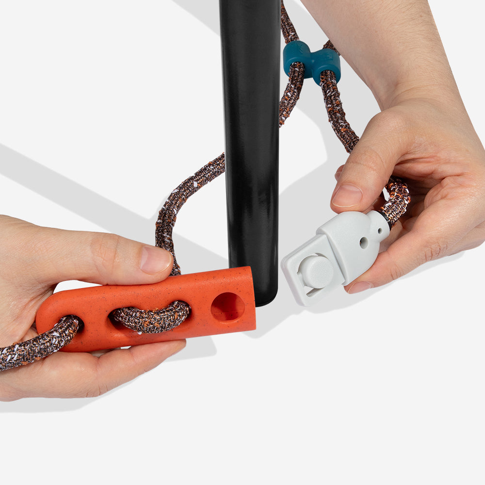 Reebok Suede | Handsfree Leash